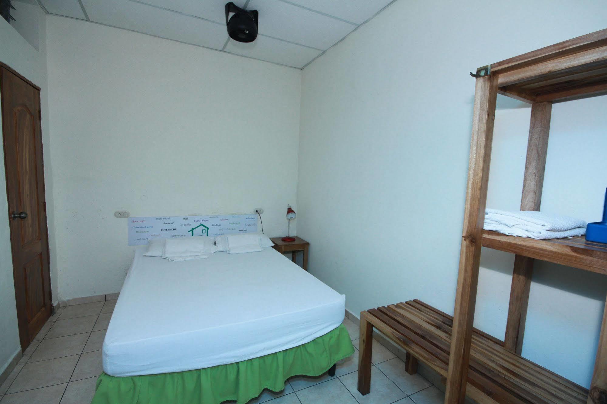 Hostal Casa Verde Санта-Ана Экстерьер фото