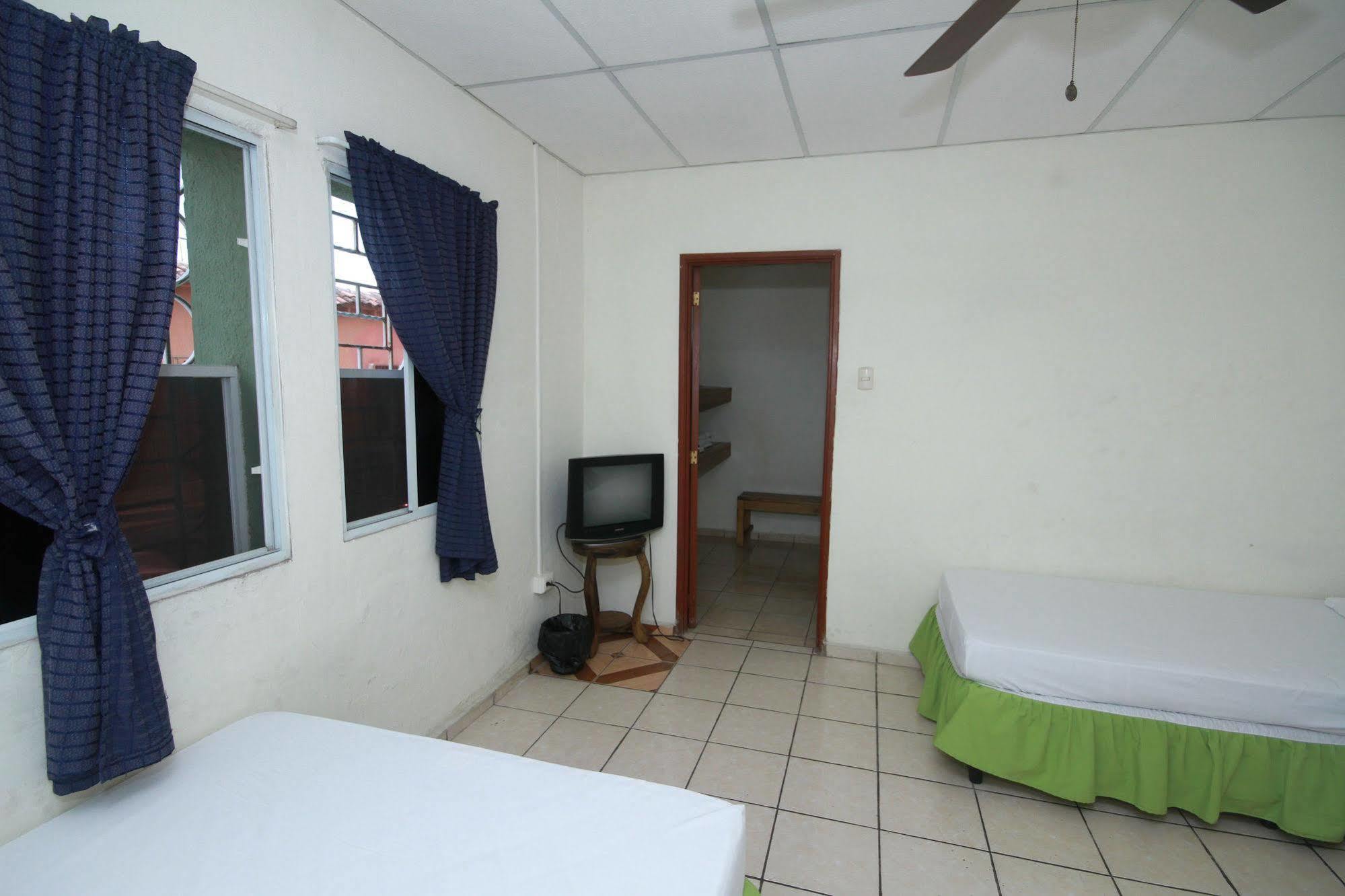 Hostal Casa Verde Санта-Ана Экстерьер фото
